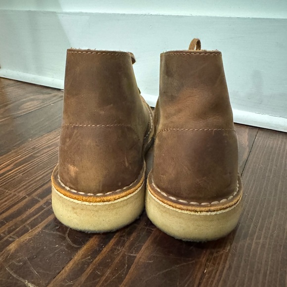 Women’s Clarks Desert Boots in Beeswax - Picture 3 of 7